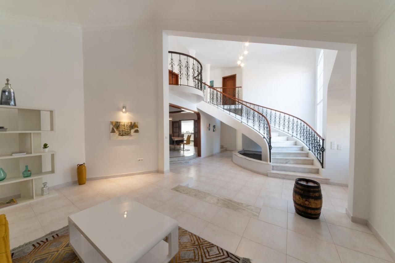 Mansion Almond - Sea, Sun And A Charming Refuge! Villa